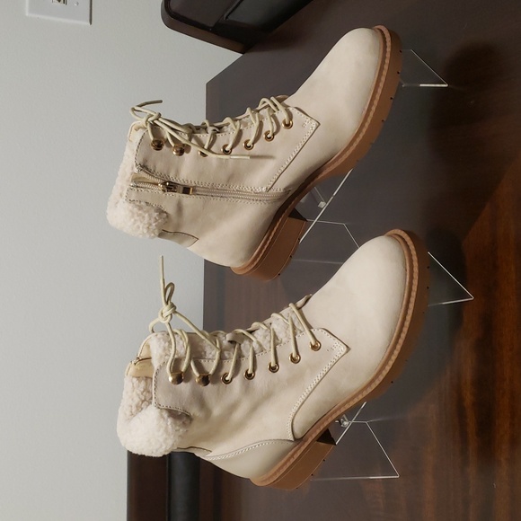 NWOT Mari A. "Paulla" boots - Picture 2 of 6